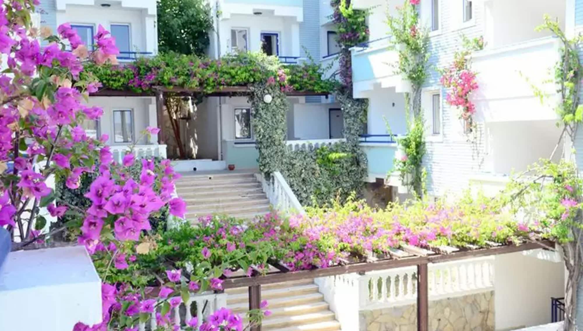Sunpoint Hotel Bodrum غومْبيت المظهر الخارجي الصورة